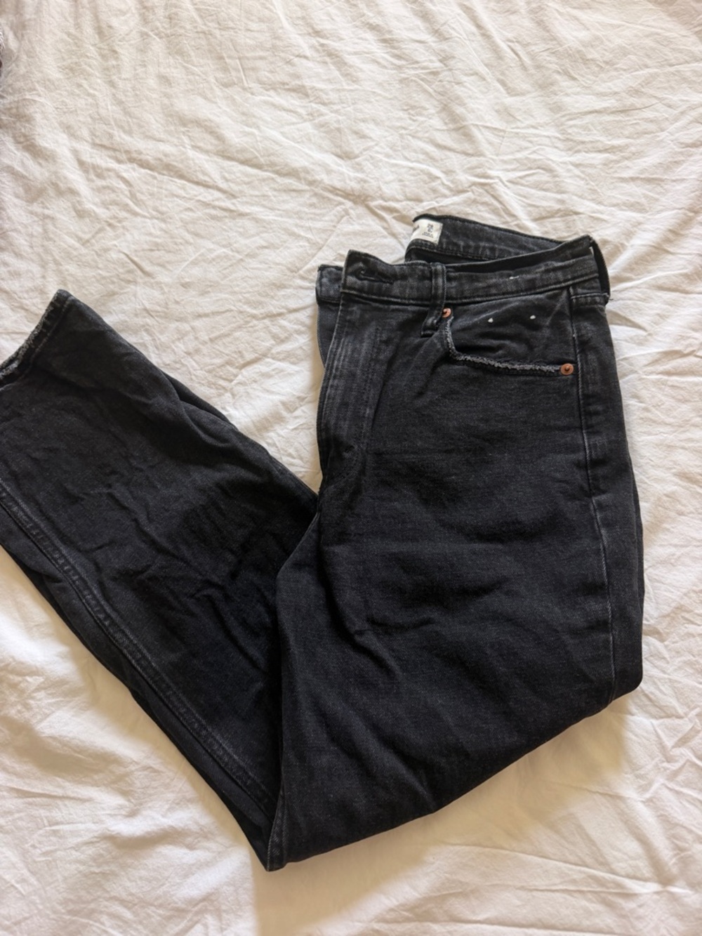 Abercrombie & Fitch Black Cropped Ankle Jeans - Picture 2 of 3